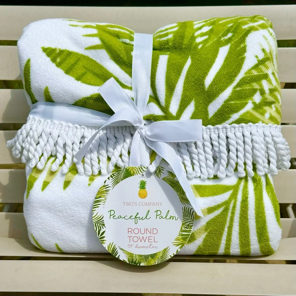 NWT Two’s Company Peaceful Palm Round Towel